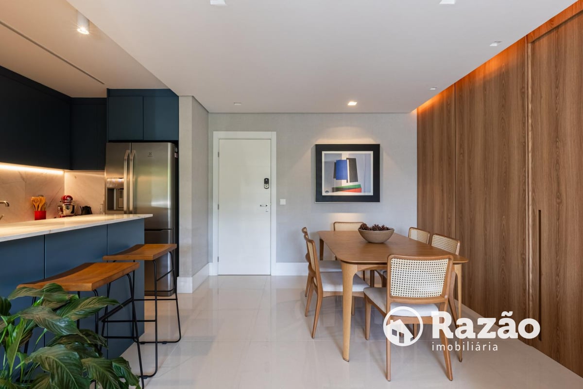 APARTAMENTO COM 2 QUARTOS - ÁREA TOTAL DE 165,67m² - ALTO DA GLÓRIA - REF 6183