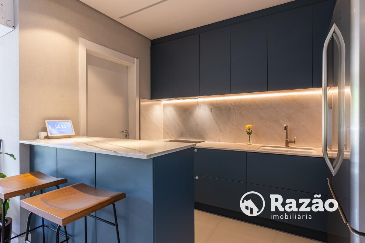 APARTAMENTO COM 2 QUARTOS - ÁREA TOTAL DE 165,67m² - ALTO DA GLÓRIA - REF 6183