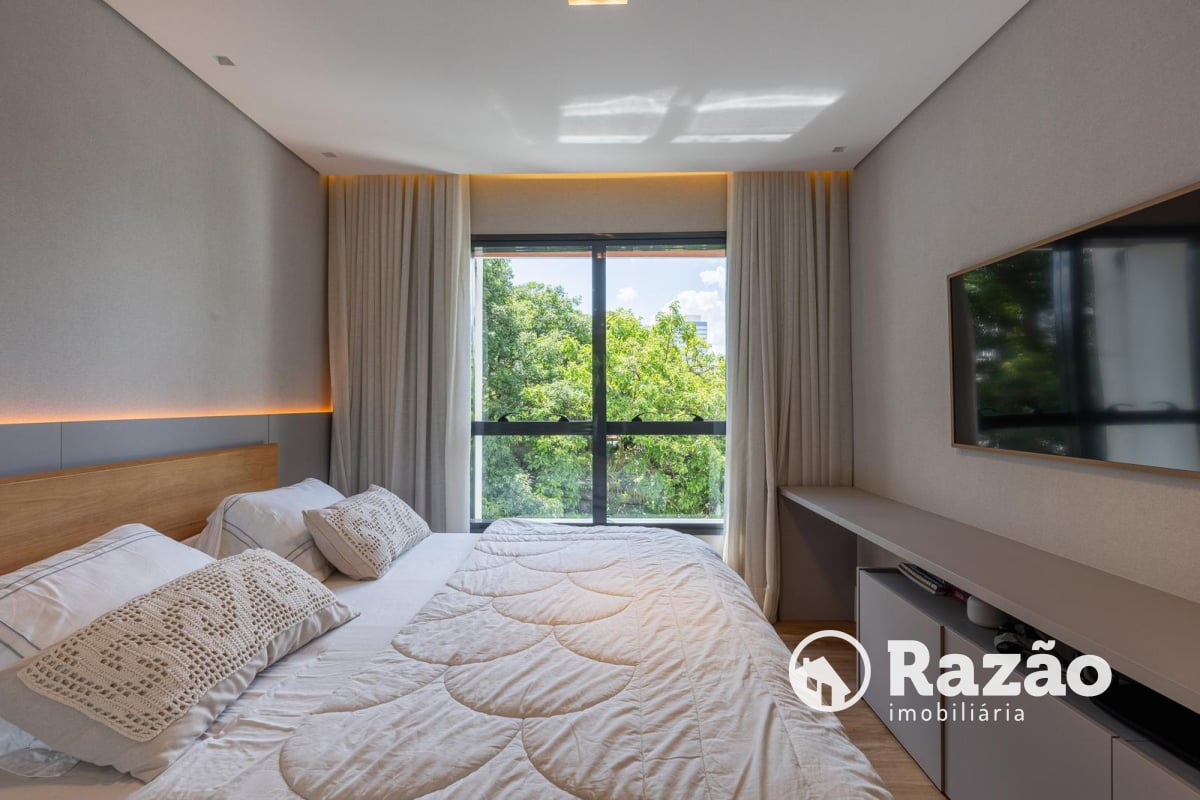 APARTAMENTO COM 2 QUARTOS - ÁREA TOTAL DE 165,67m² - ALTO DA GLÓRIA - REF 6183