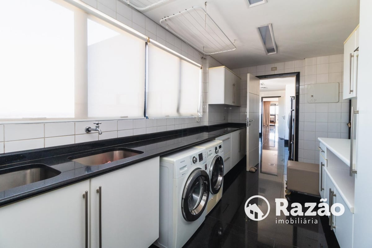 Apartamento à Venda - Mossunguê, Curitiba / PR