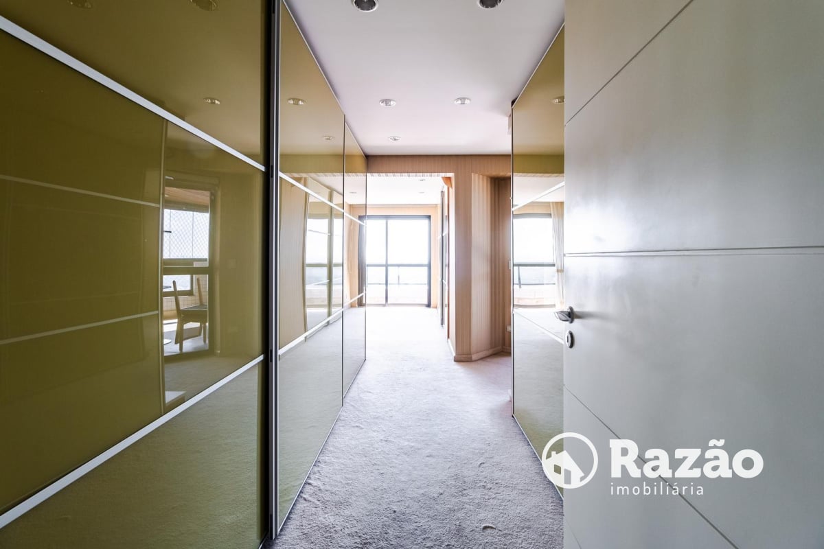 Apartamento à Venda - Mossunguê, Curitiba / PR