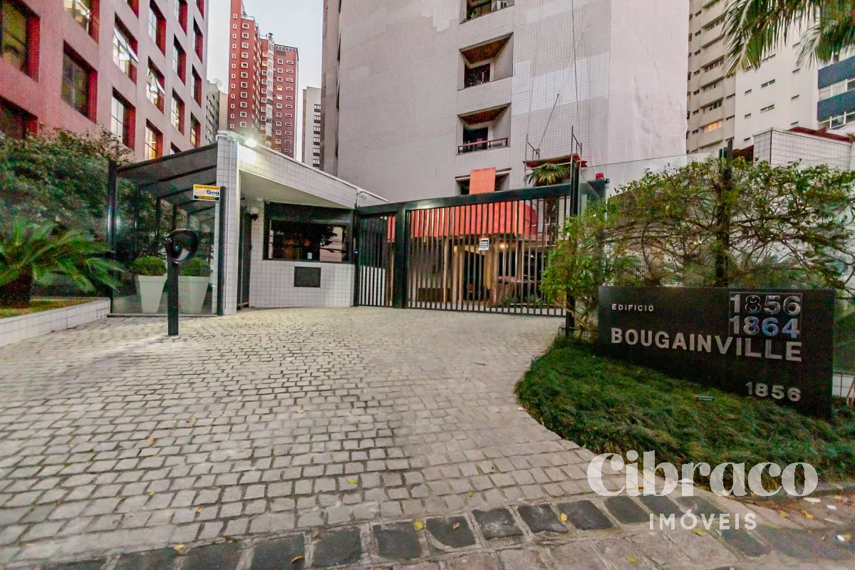 Apartamento à Venda - Água Verde, Curitiba / PR