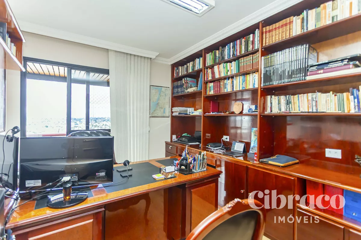 Apartamento à Venda - Água Verde, Curitiba / PR