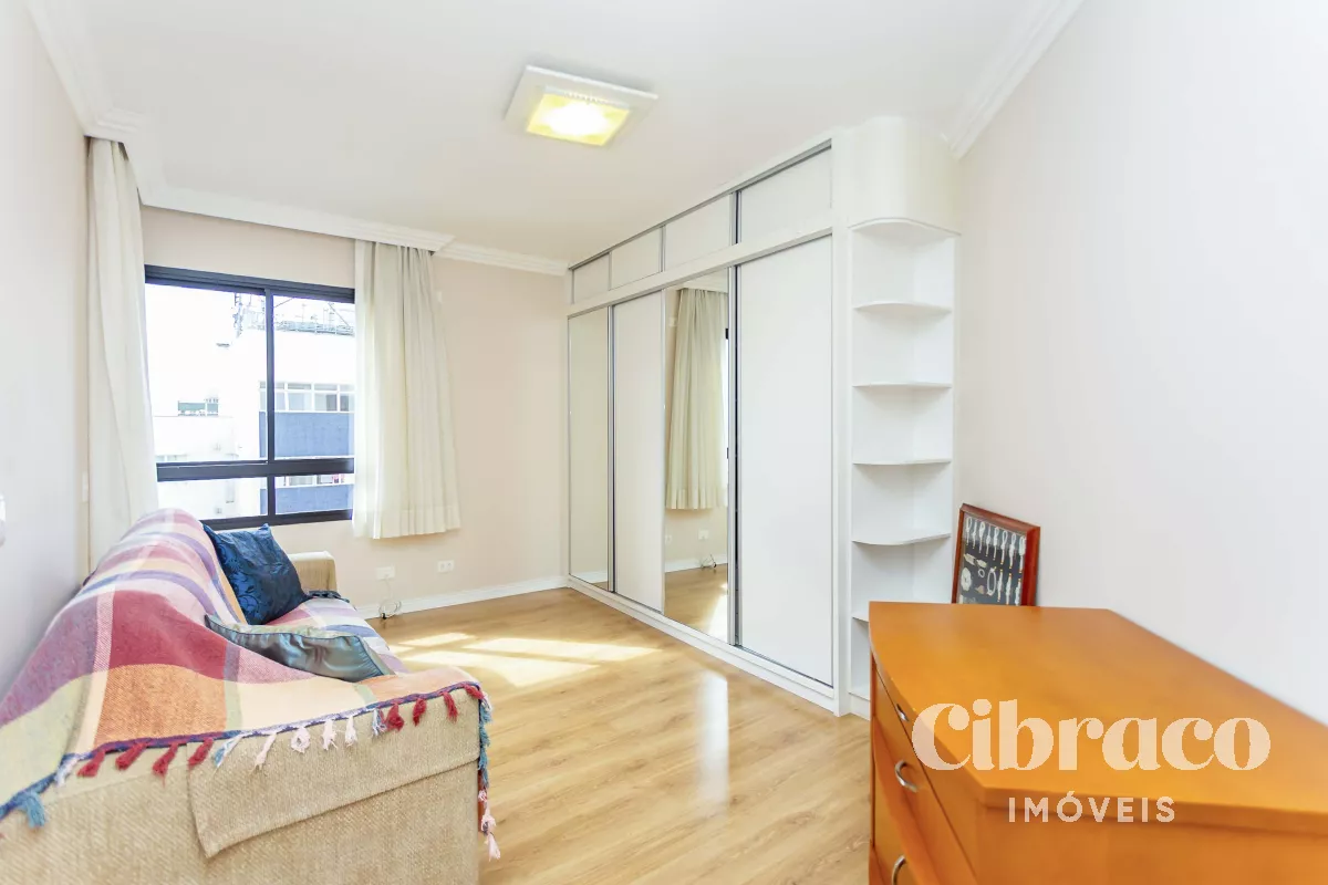 Apartamento à Venda - Água Verde, Curitiba / PR