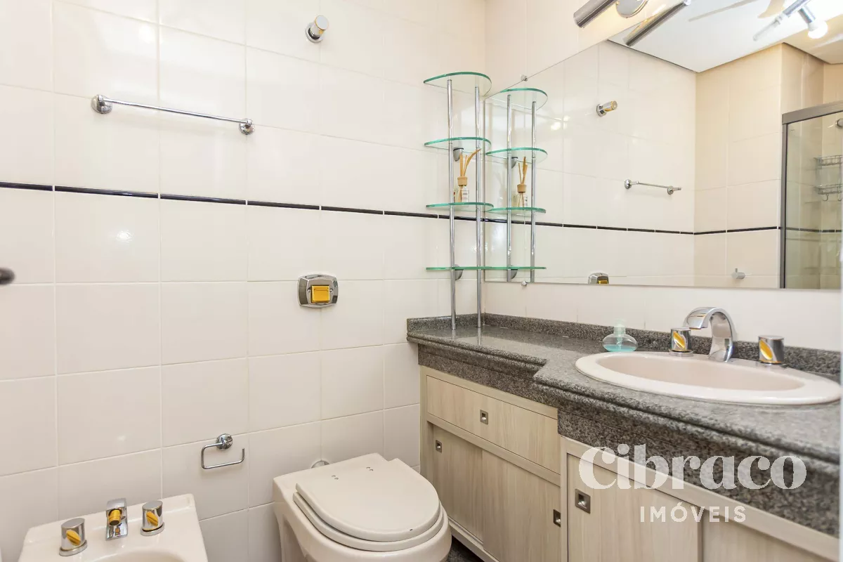 Apartamento à Venda - Água Verde, Curitiba / PR