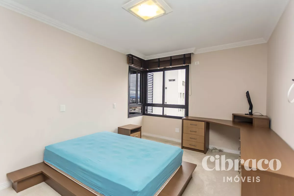Apartamento à Venda - Água Verde, Curitiba / PR