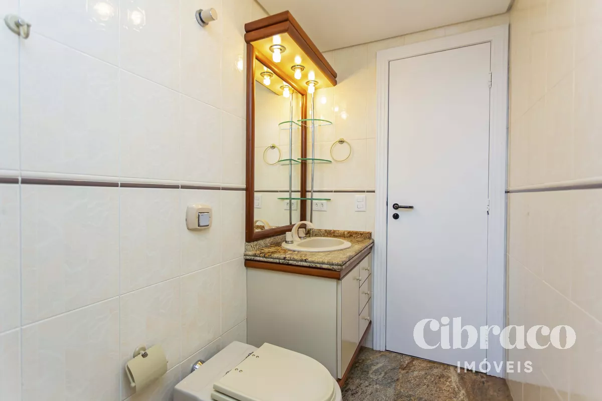 Apartamento à Venda - Água Verde, Curitiba / PR