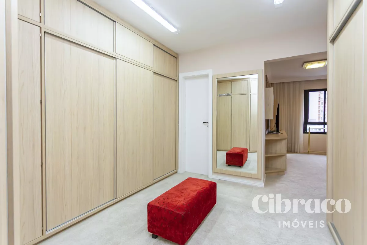 Apartamento à Venda - Água Verde, Curitiba / PR