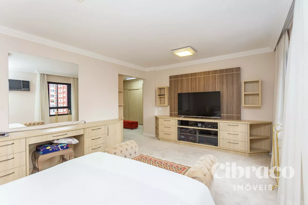 Apartamento à Venda - Água Verde, Curitiba / PR