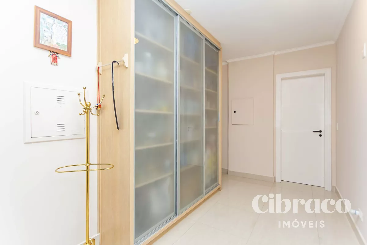 Apartamento à Venda - Água Verde, Curitiba / PR