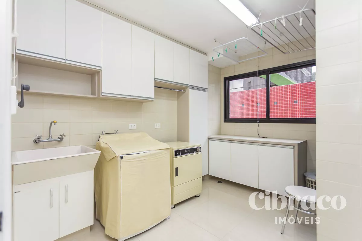 Apartamento à Venda - Água Verde, Curitiba / PR