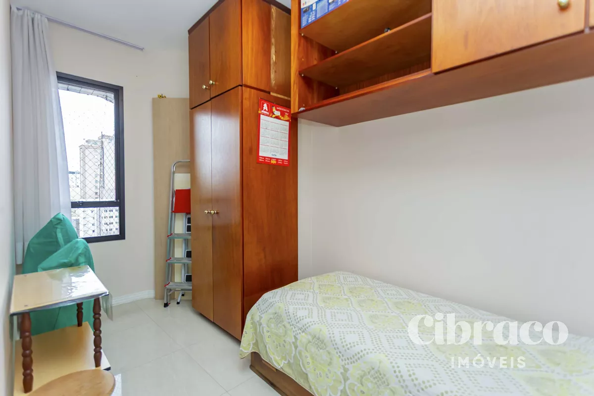 Apartamento à Venda - Água Verde, Curitiba / PR