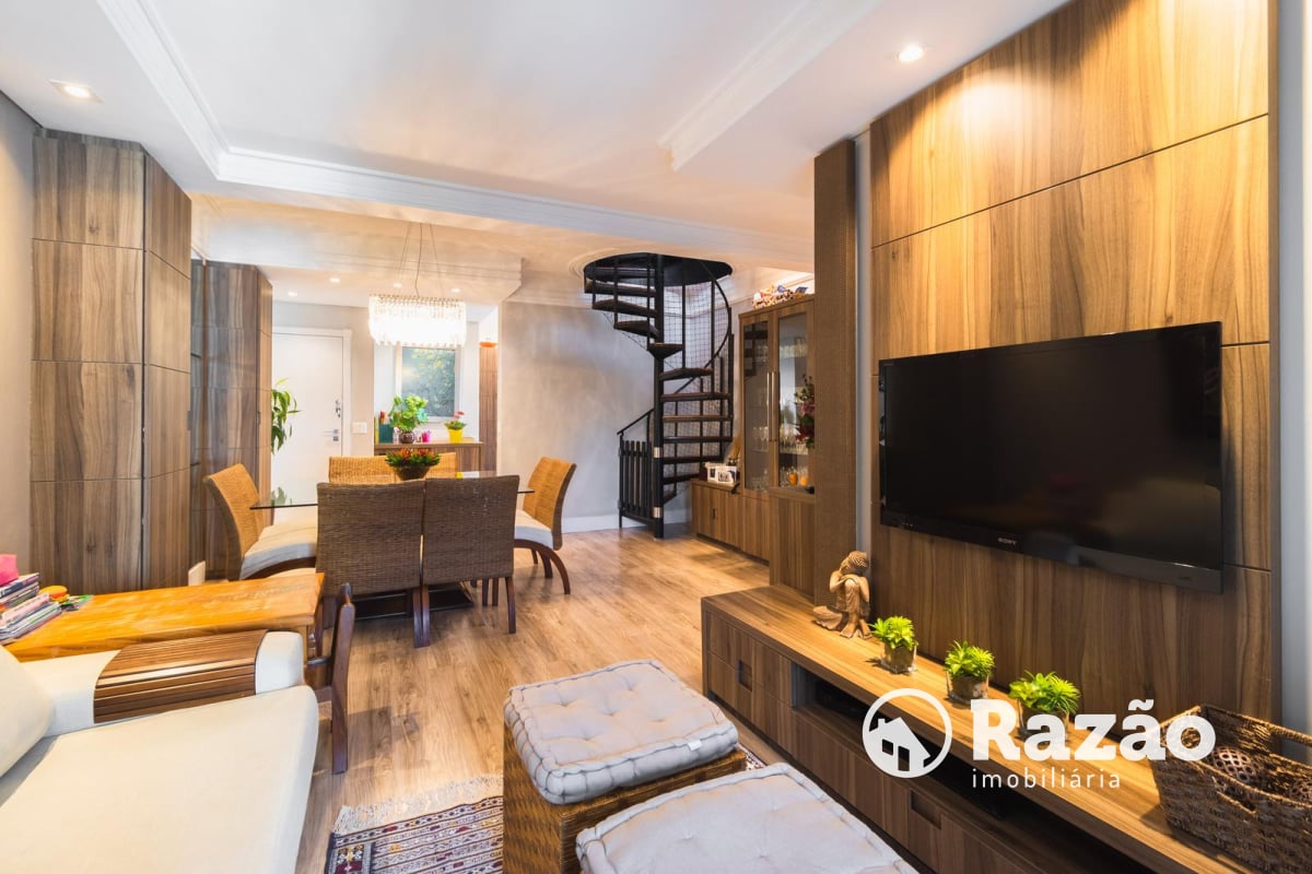 COBERTURA COM 3 QUARTOS - ÁREA TOTAL 330,64m² - BIGORRILHO - REF 5546