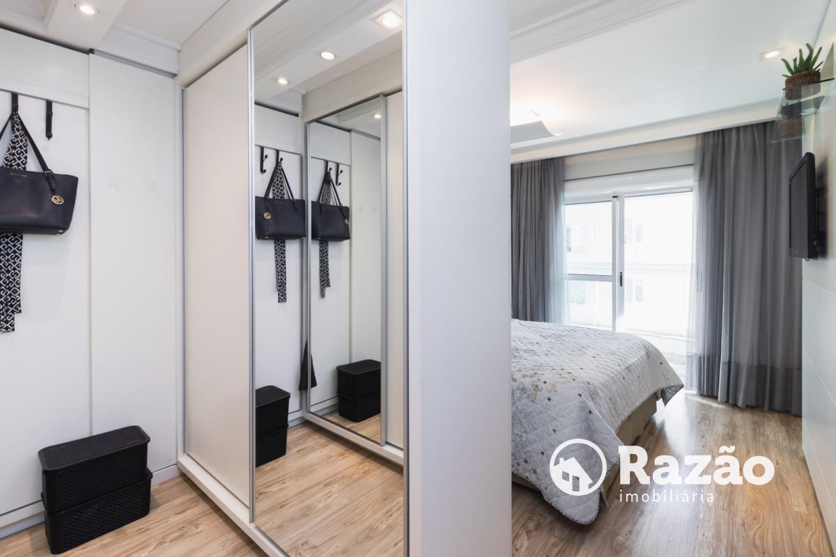 COBERTURA COM 3 QUARTOS - ÁREA TOTAL 330,64m² - BIGORRILHO - REF 5546