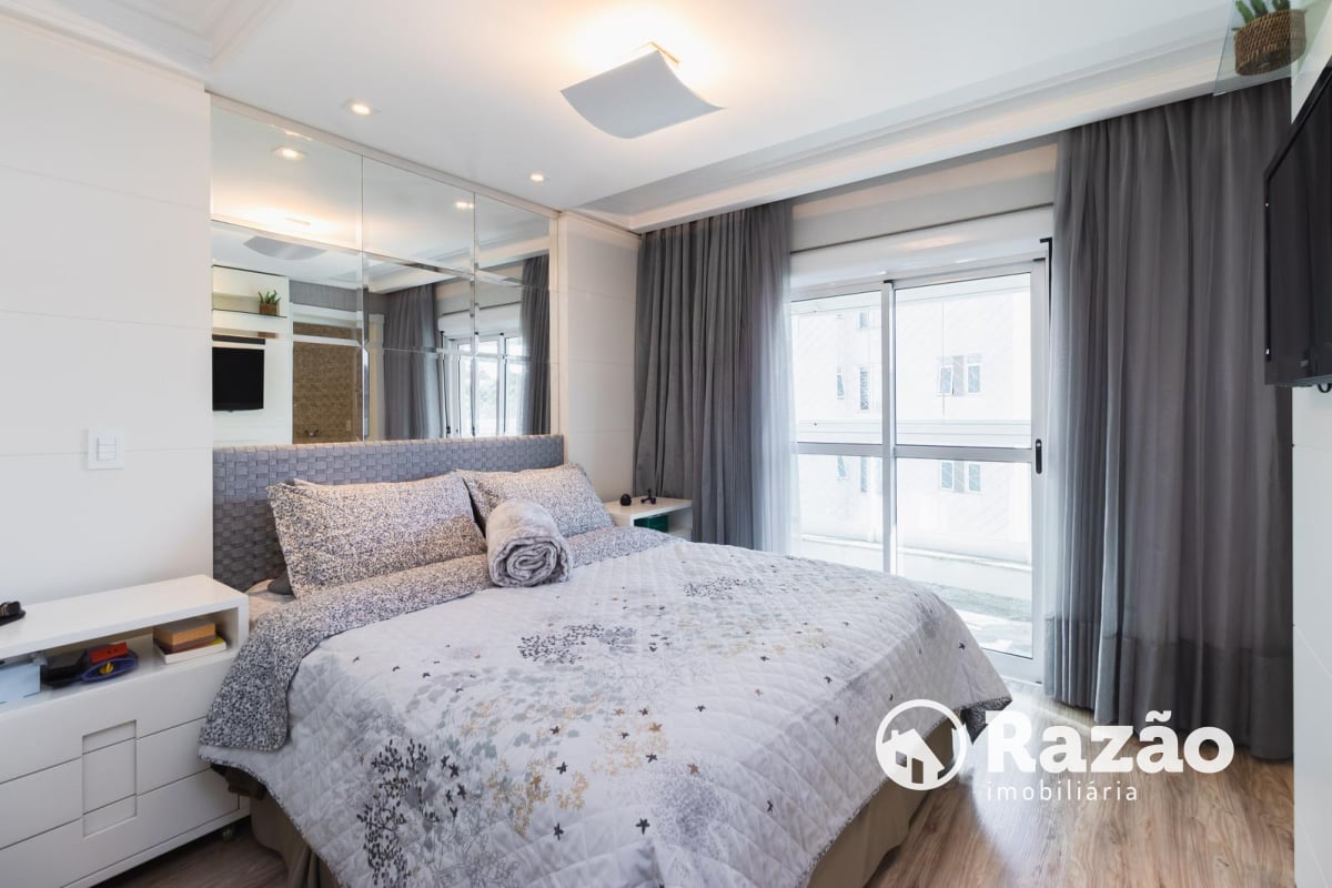 COBERTURA COM 3 QUARTOS - ÁREA TOTAL 330,64m² - BIGORRILHO - REF 5546