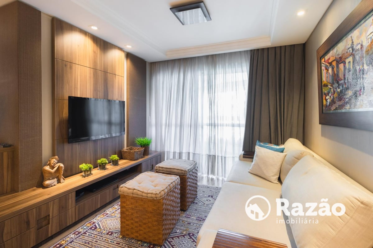 COBERTURA COM 3 QUARTOS - ÁREA TOTAL 330,64m² - BIGORRILHO - REF 5546