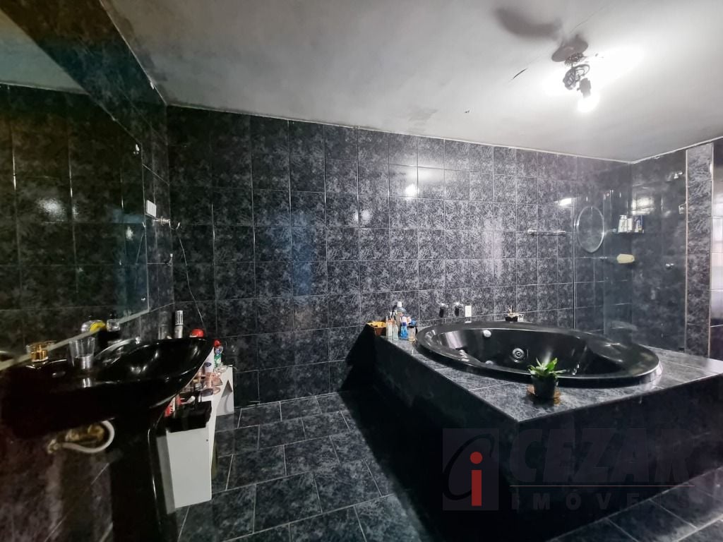 Sobrado com 3 dormitórios à venda, 815 m² por R$ 1.450.000,00 - Bairro Alto - Curitiba/PR