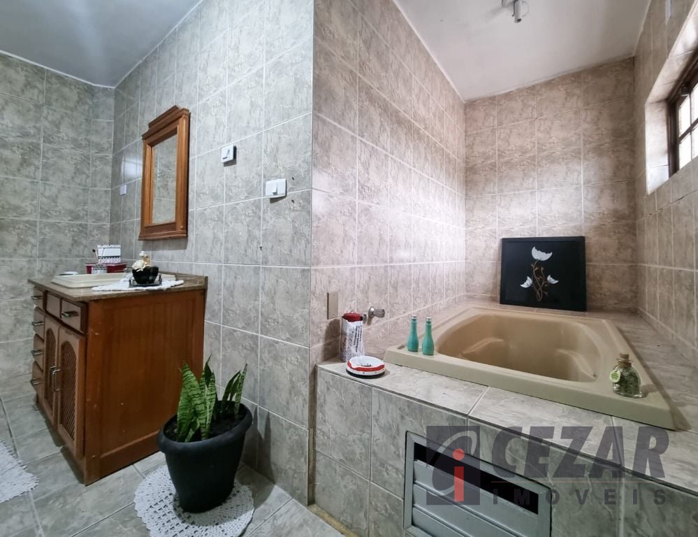 Sobrado com 3 dormitórios à venda, 815 m² por R$ 1.450.000,00 - Bairro Alto - Curitiba/PR