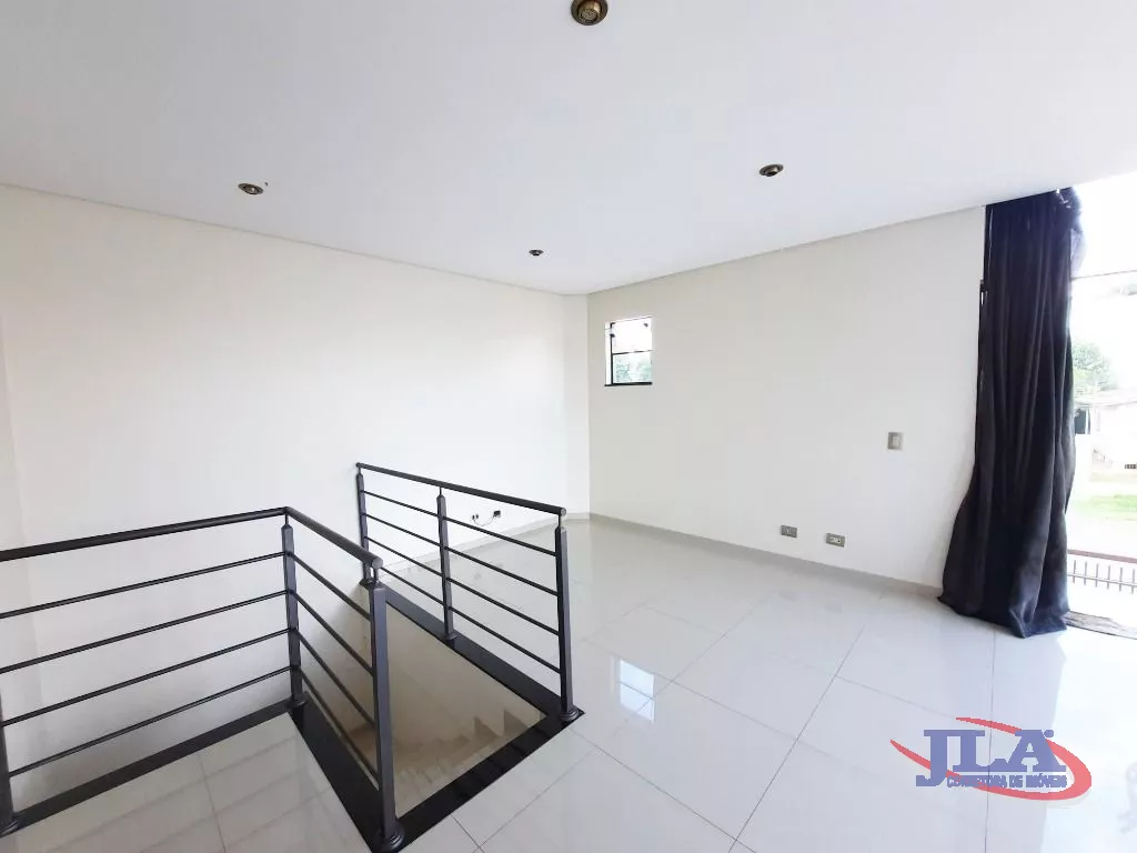 Sobrado com 3 dormitórios à venda, 295 m² por R$ 1.500.000,00 - Boa Vista - Curitiba/PR