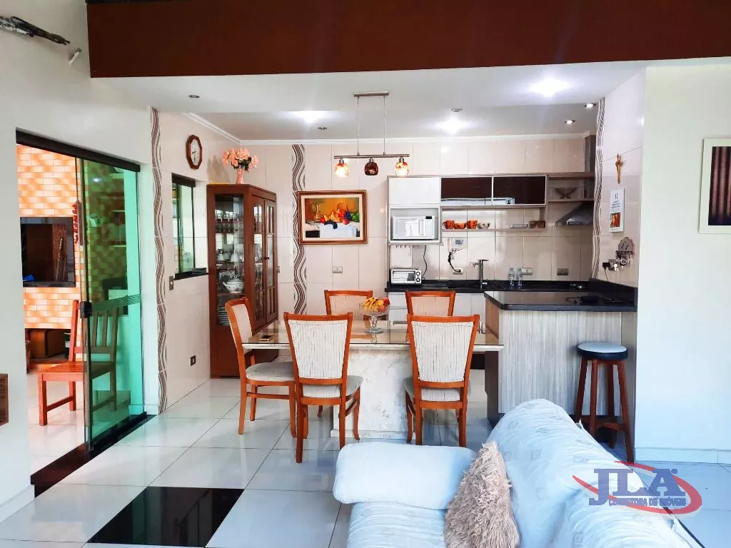 Sobrado com 3 dormitórios à venda, 295 m² por R$ 1.500.000,00 - Boa Vista - Curitiba/PR