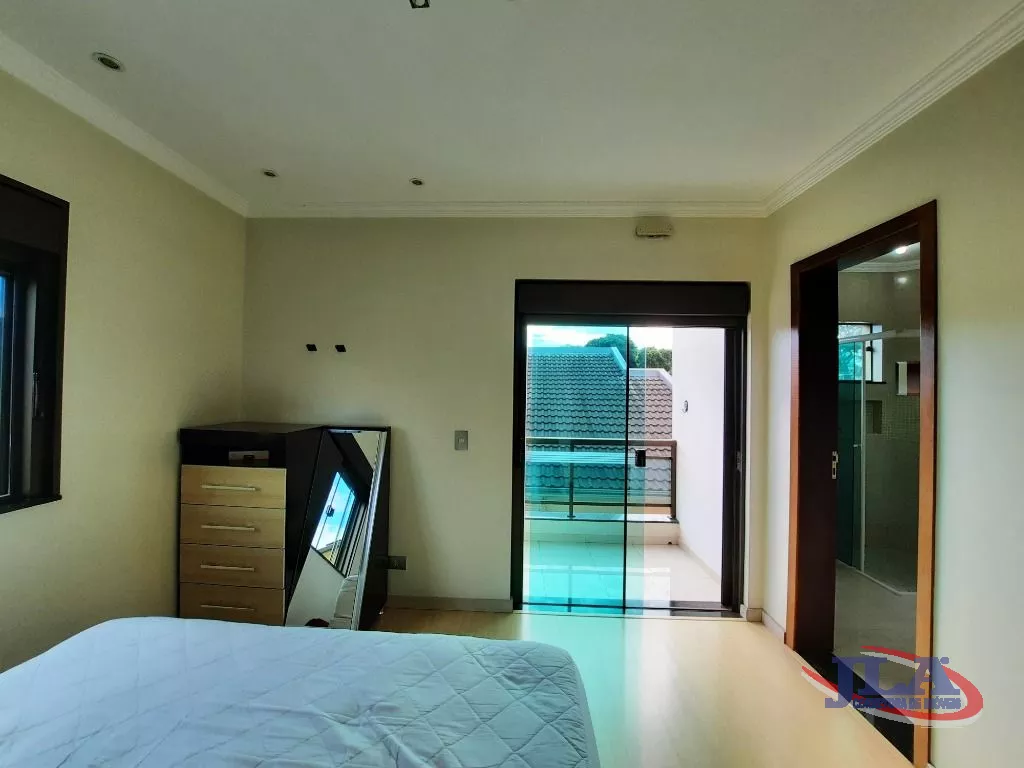 Sobrado com 3 dormitórios à venda, 295 m² por R$ 1.500.000,00 - Boa Vista - Curitiba/PR