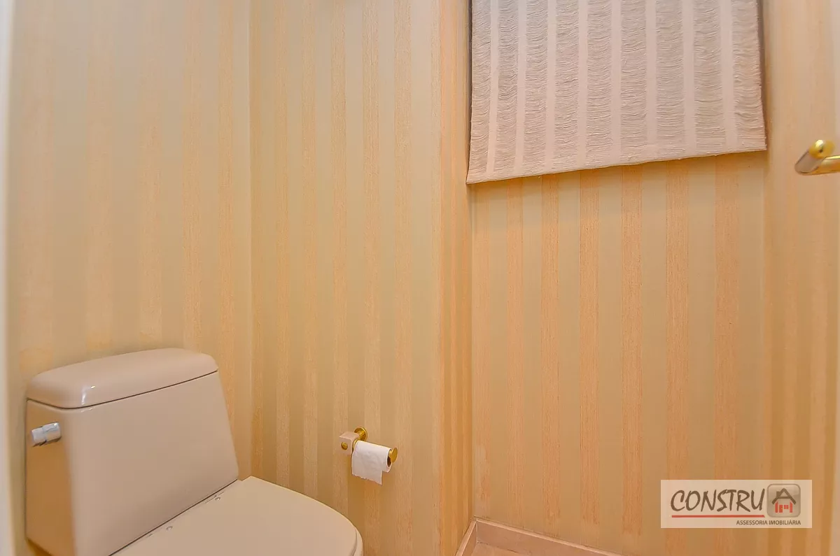 Apartamento no Batel de 346 m² com 4 quartos