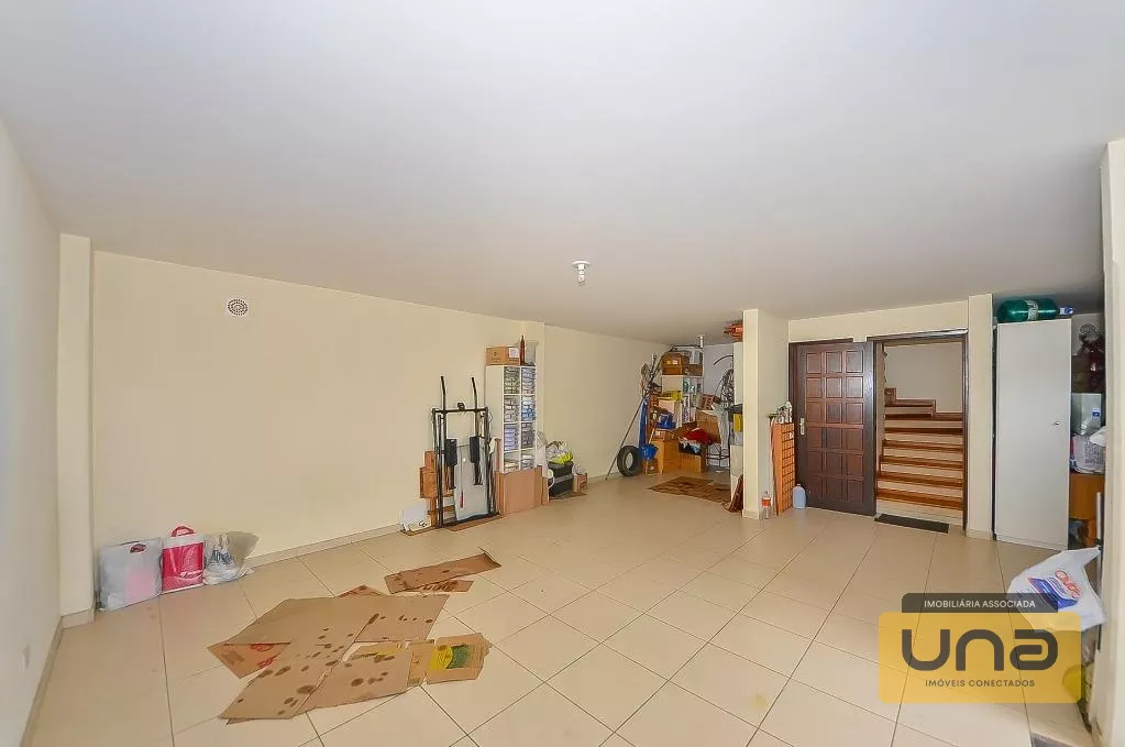 Sobrado 248m² c/ 4 suítes, 4 garagens cobertas por R$ 1.150.000 - estuda-se 50% do valor em imóvel como parte de pagamento - Bairro Campina Siqueira