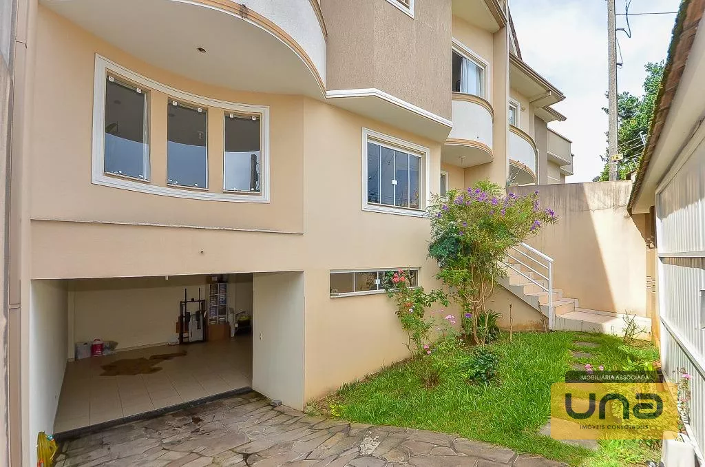 Sobrado 248m² c/ 4 suítes, 4 garagens cobertas por R$ 1.150.000 - estuda-se 50% do valor em imóvel como parte de pagamento - Bairro Campina Siqueira