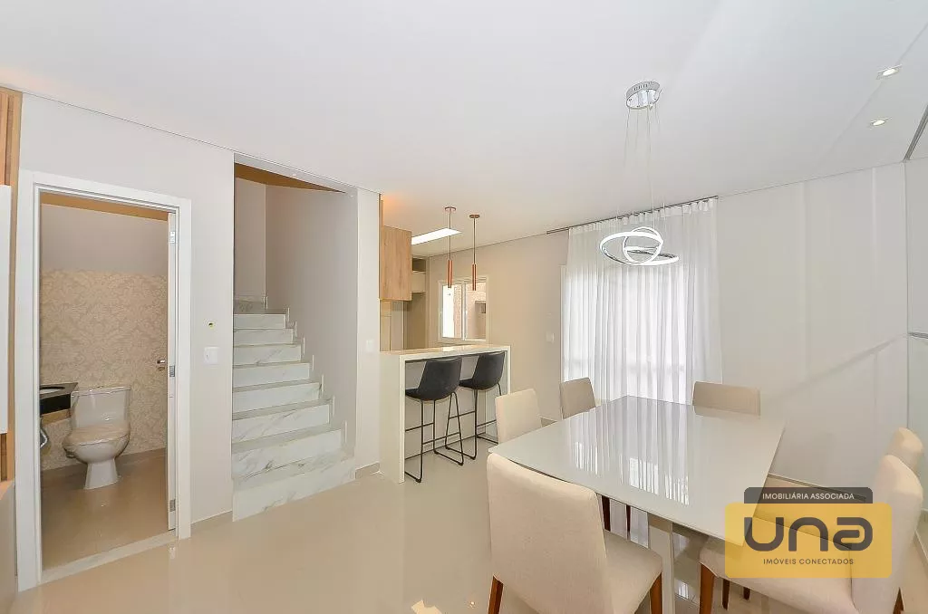 Sobrado com 3 dormitórios à venda, 112 m² por R$ 780.000,00 - Fazendinha - Curitiba/PR
