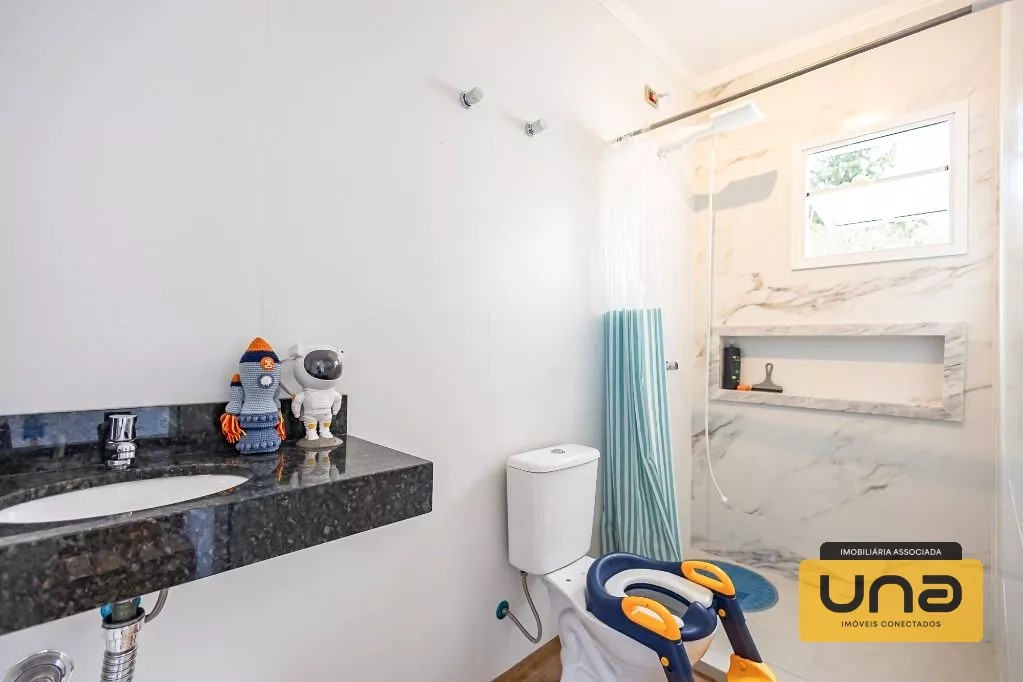 Sobrado com 3 dormitórios à venda, 120 m² por R$ 848.000,00 - Fazendinha - Curitiba/PR