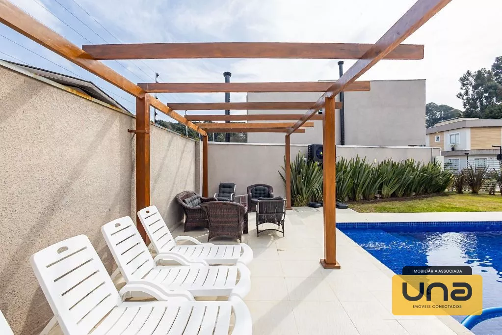 Sobrado com 3 dormitórios à venda, 120 m² por R$ 848.000,00 - Fazendinha - Curitiba/PR