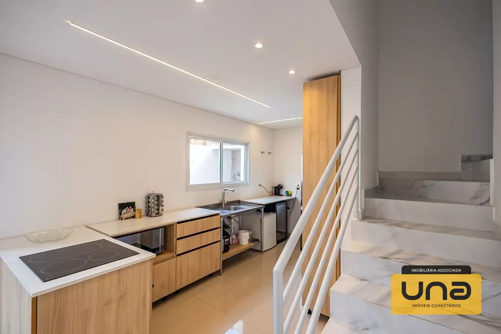 Sobrado com 3 dormitórios à venda, 120 m² por R$ 848.000,00 - Fazendinha - Curitiba/PR