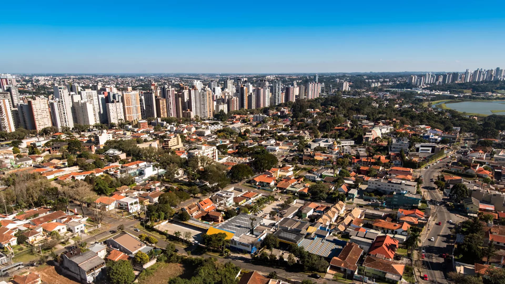 Curitiba é a capital com a melhor qualidade de vida do Brasil em 2026