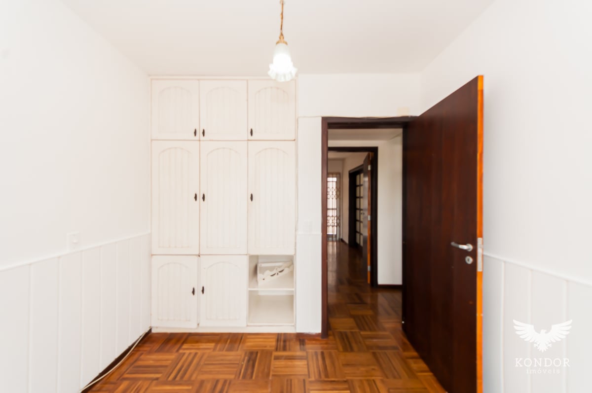 Sobrado no Orleans de 130,00 m² com 3 quartos - 94674.001-KD
