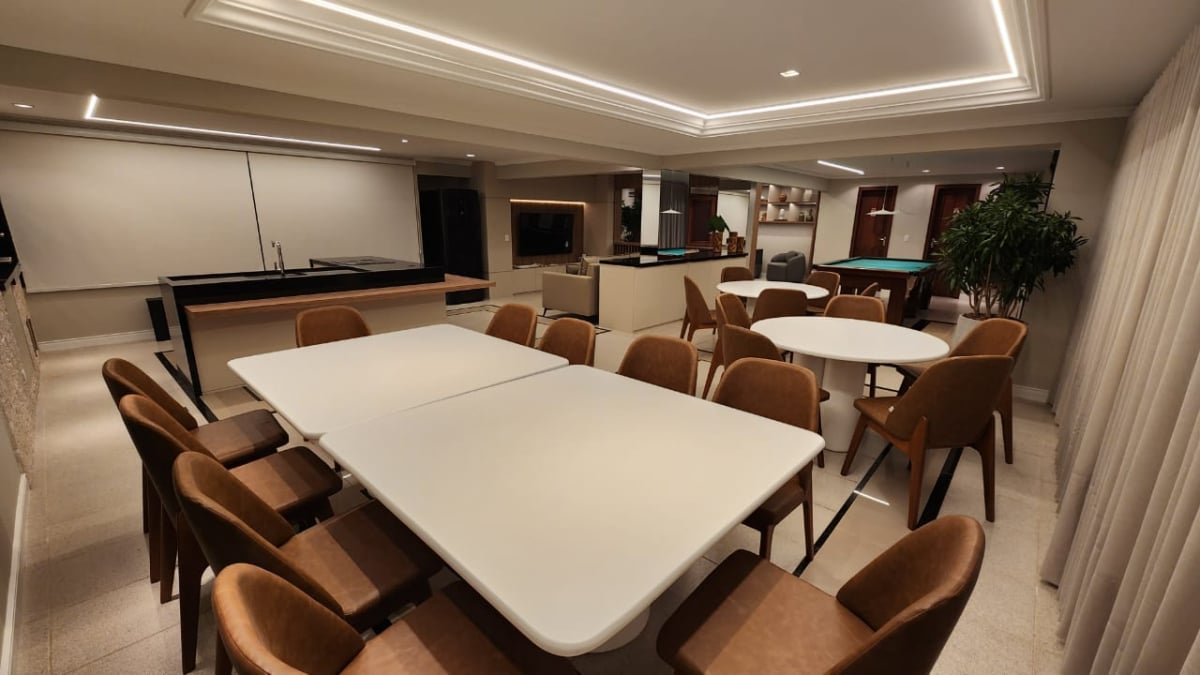 APARTAMENTO 3 DORMITÓRIOS-3 VAGAS GARAGEM-ÁGUA VERDE