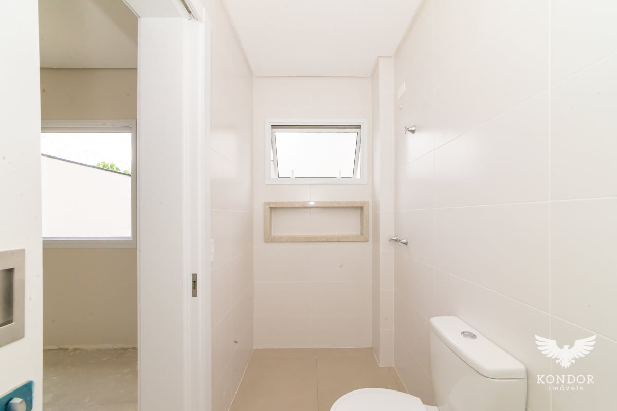 Sobrado em SANTA FELICIDADE com 188m²