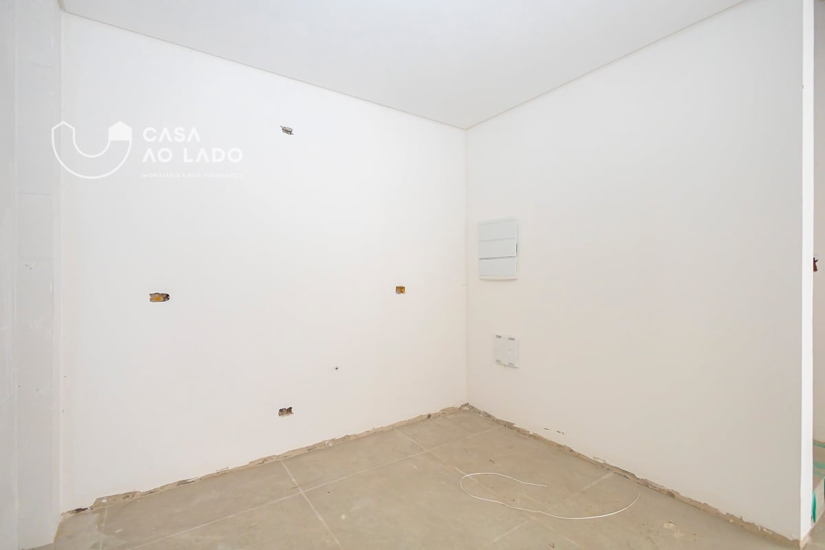 Sobrado 198m² com 3 quartos no Bacacheri - Curitiba/PR