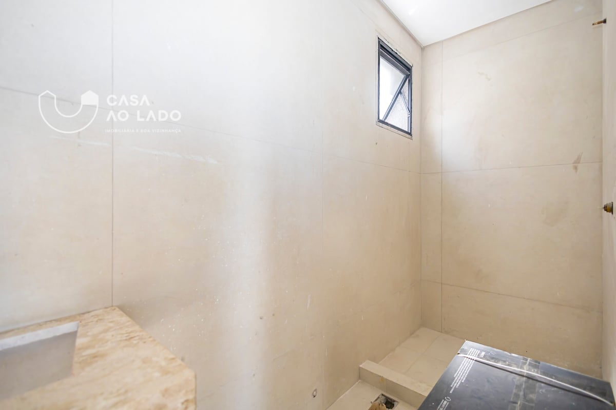 Sobrado 198m² com 3 quartos no Bacacheri - Curitiba/PR