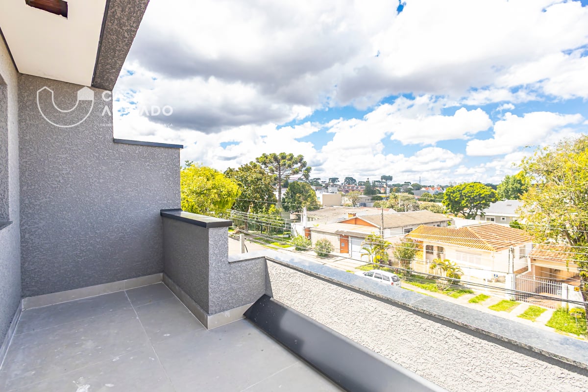 Sobrado 198m² com 3 quartos no Bacacheri - Curitiba/PR