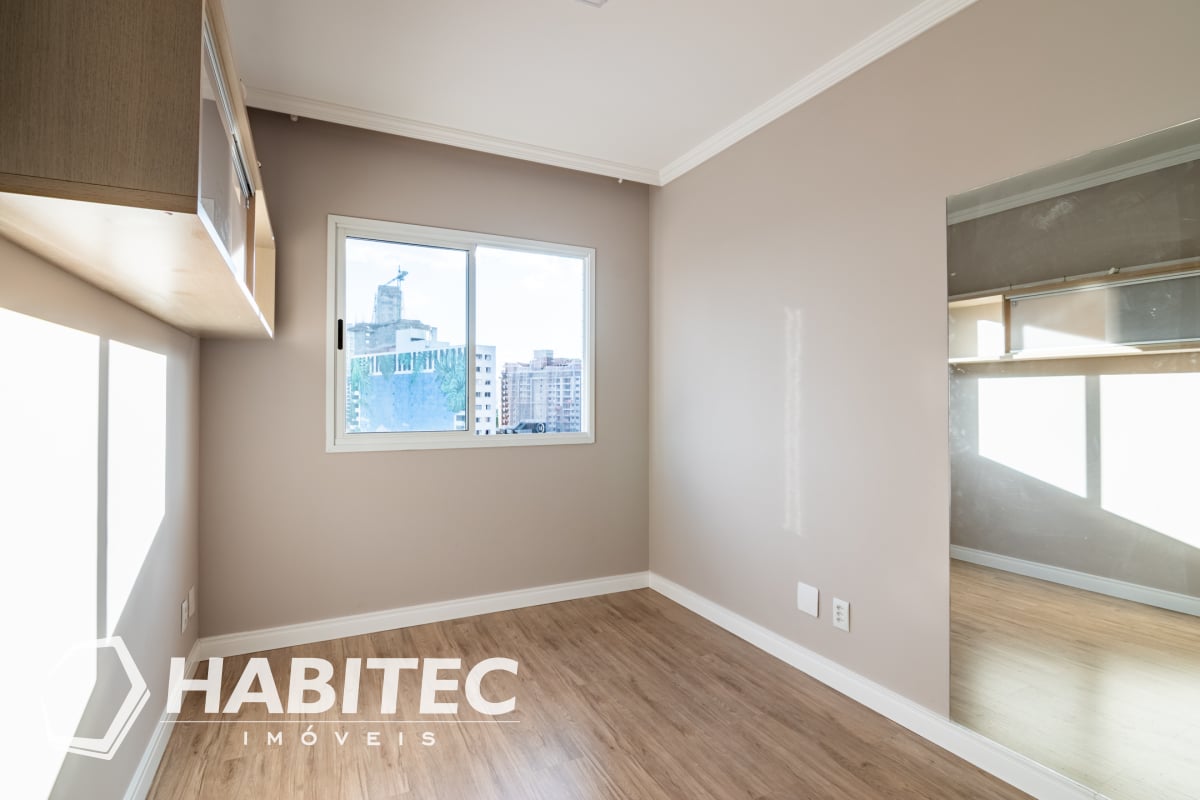 Apartamento com 3 quartos no Bigorrilho - Ed Solar Treviso - HT3649