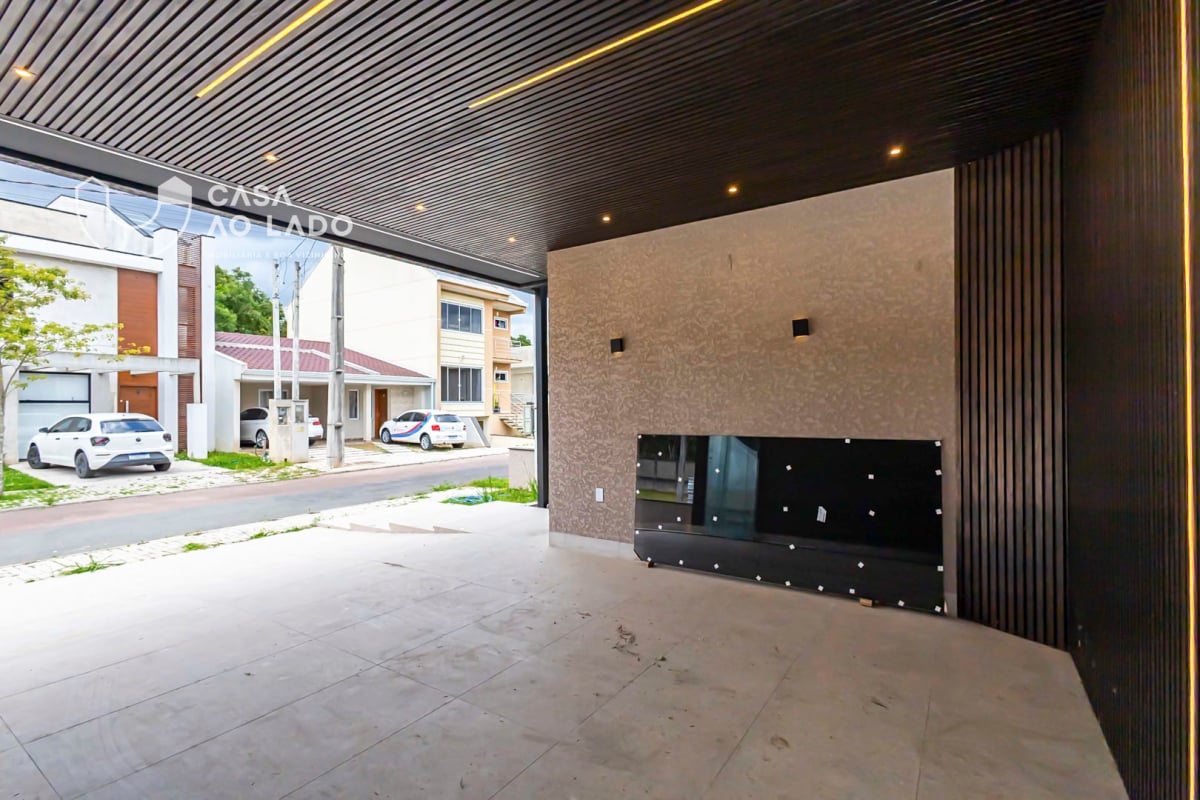 Casa nova com 4 vagas, hidromassagem, espaço gourmet, suíte com closet e home office no Umbará, Curitiba