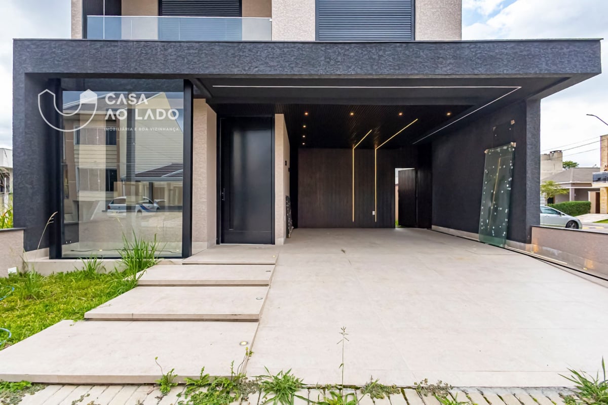 Casa nova com 4 vagas, hidromassagem, espaço gourmet, suíte com closet e home office no Umbará, Curitiba