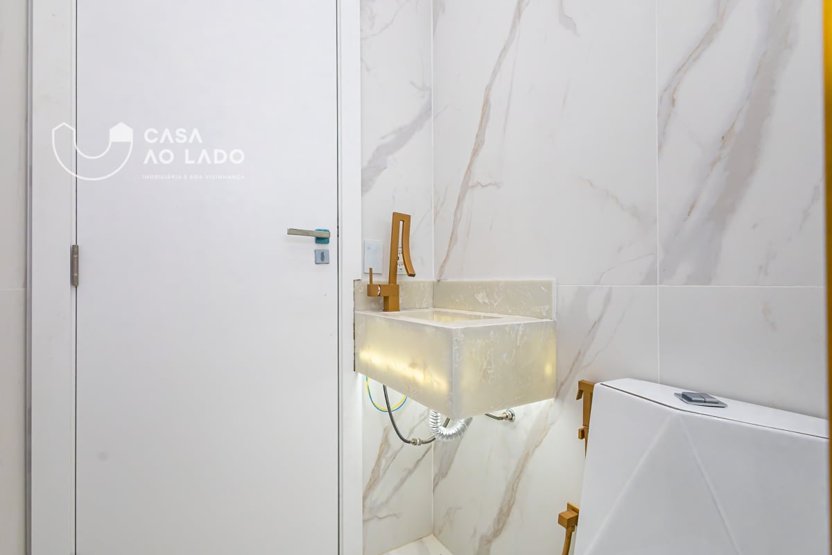 Casa nova com 4 vagas, hidromassagem, espaço gourmet, suíte com closet e home office no Umbará, Curitiba