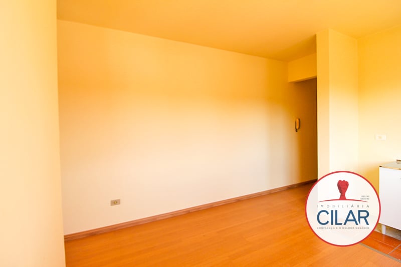 Apartamento 1 quarto com vaga, face leste, no Alto da Rua XV em Curitiba