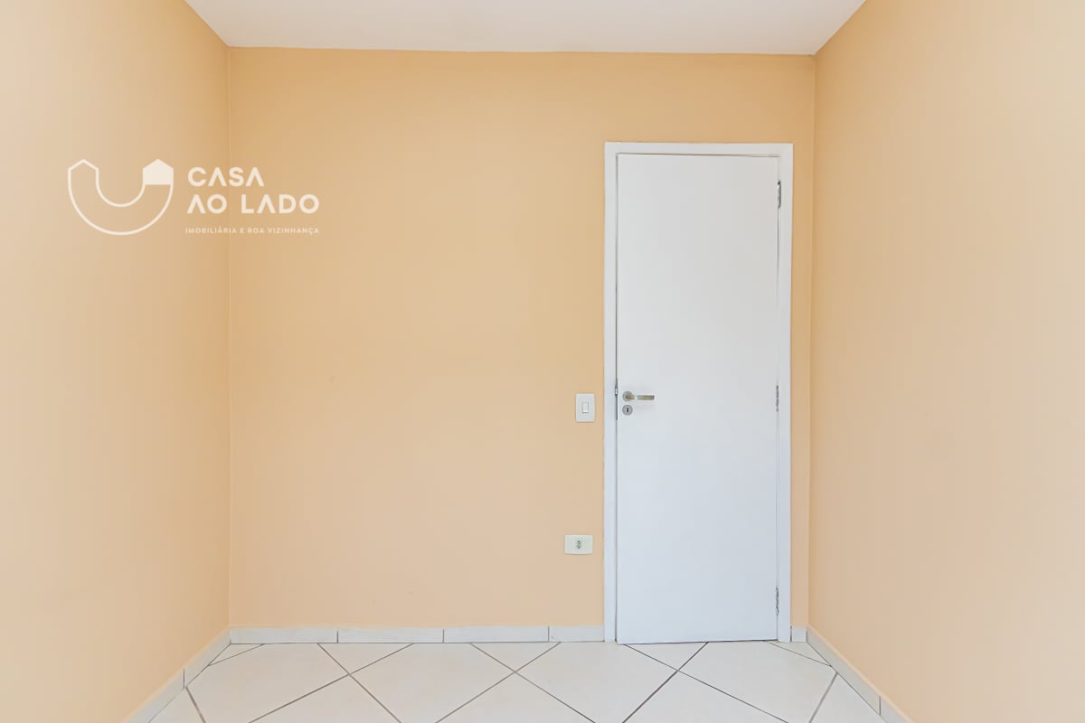 Sobrado 80m² com 3 quartos no Guaíra - Curitiba/PR