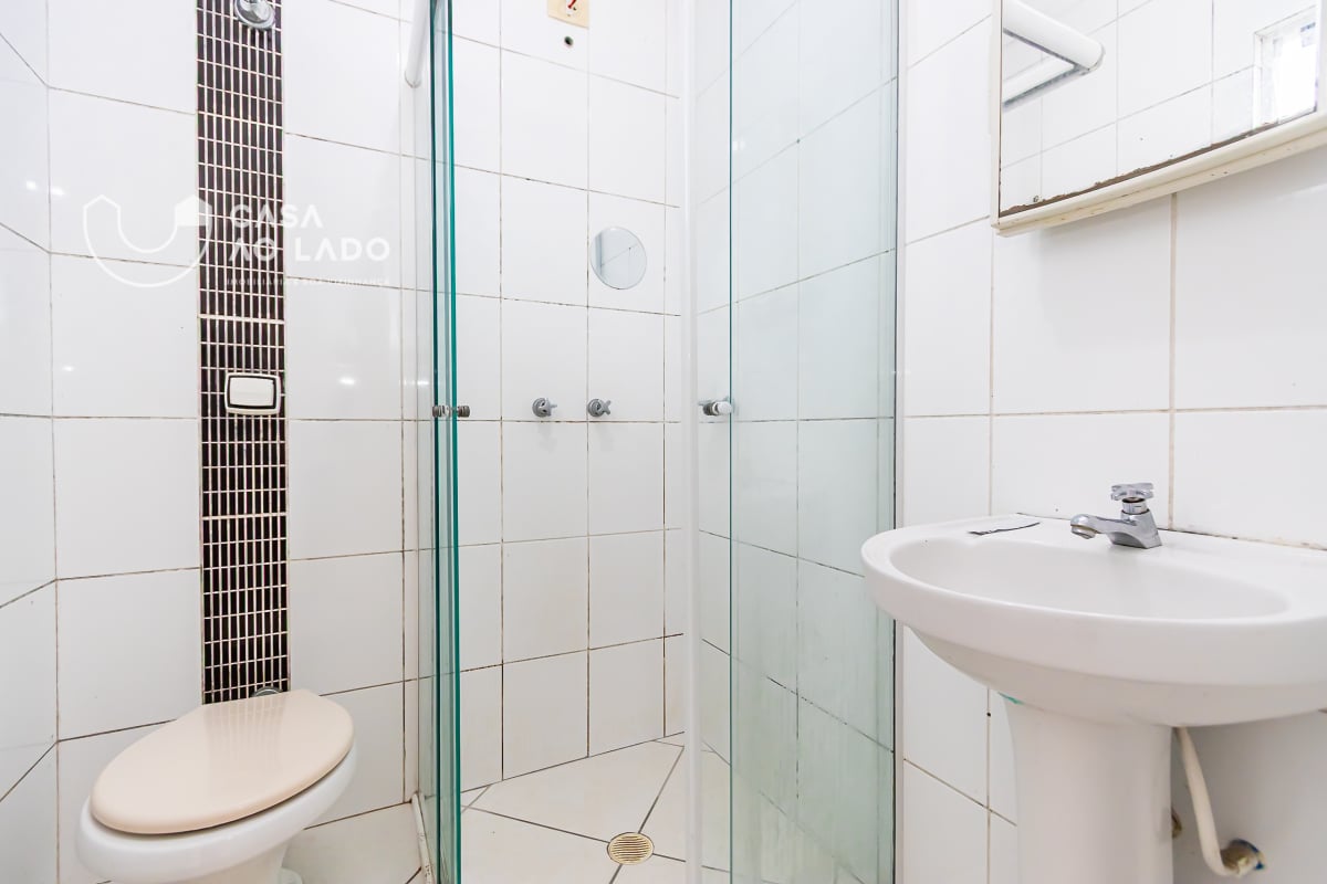 Sobrado 80m² com 3 quartos no Guaíra - Curitiba/PR