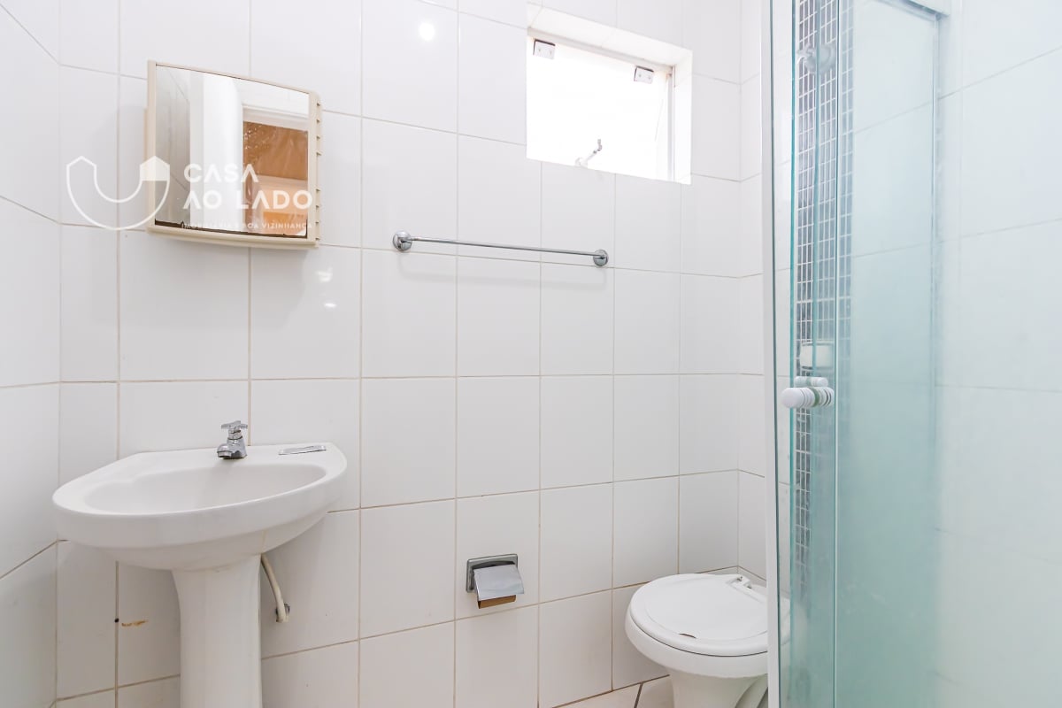 Sobrado 80m² com 3 quartos no Guaíra - Curitiba/PR
