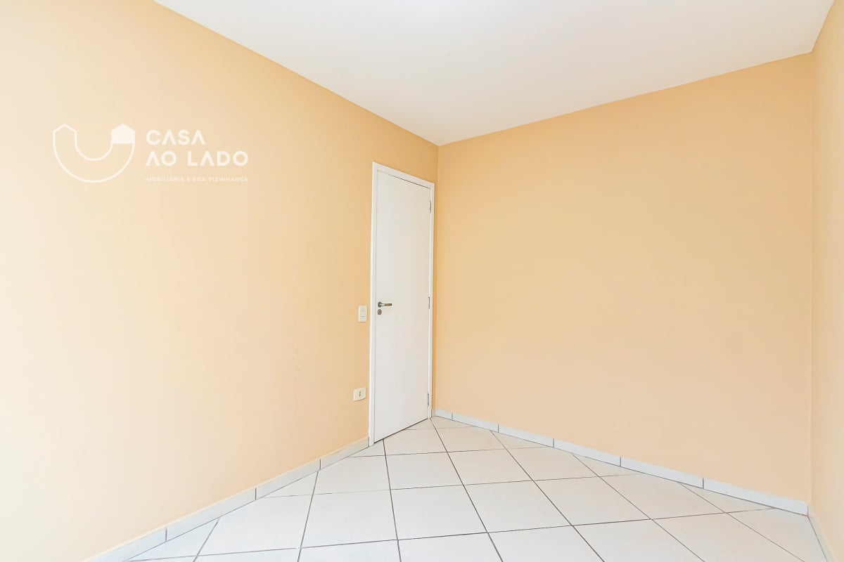 Sobrado 80m² com 3 quartos no Guaíra - Curitiba/PR