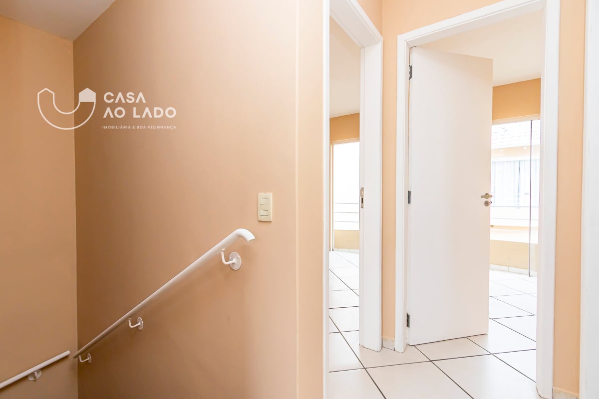 Sobrado 80m² com 3 quartos no Guaíra - Curitiba/PR