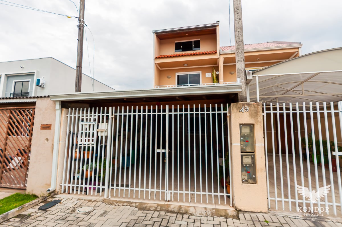 Sobrado na CIDADE INDUSTRIAL com 98m²